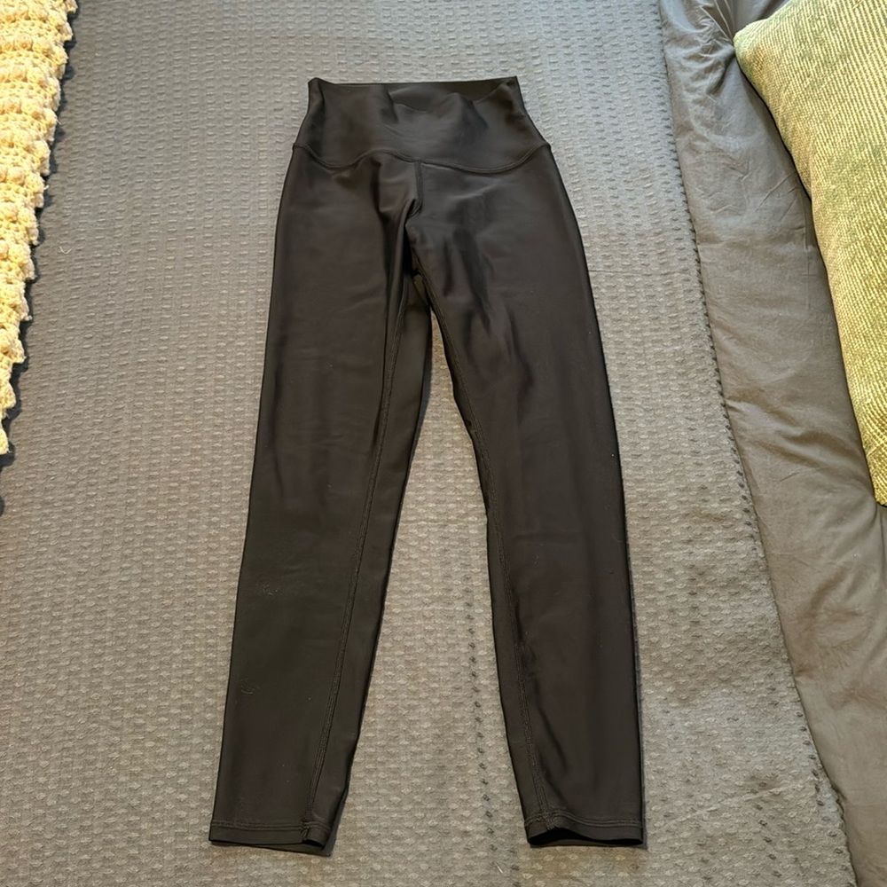 Alo Leggings